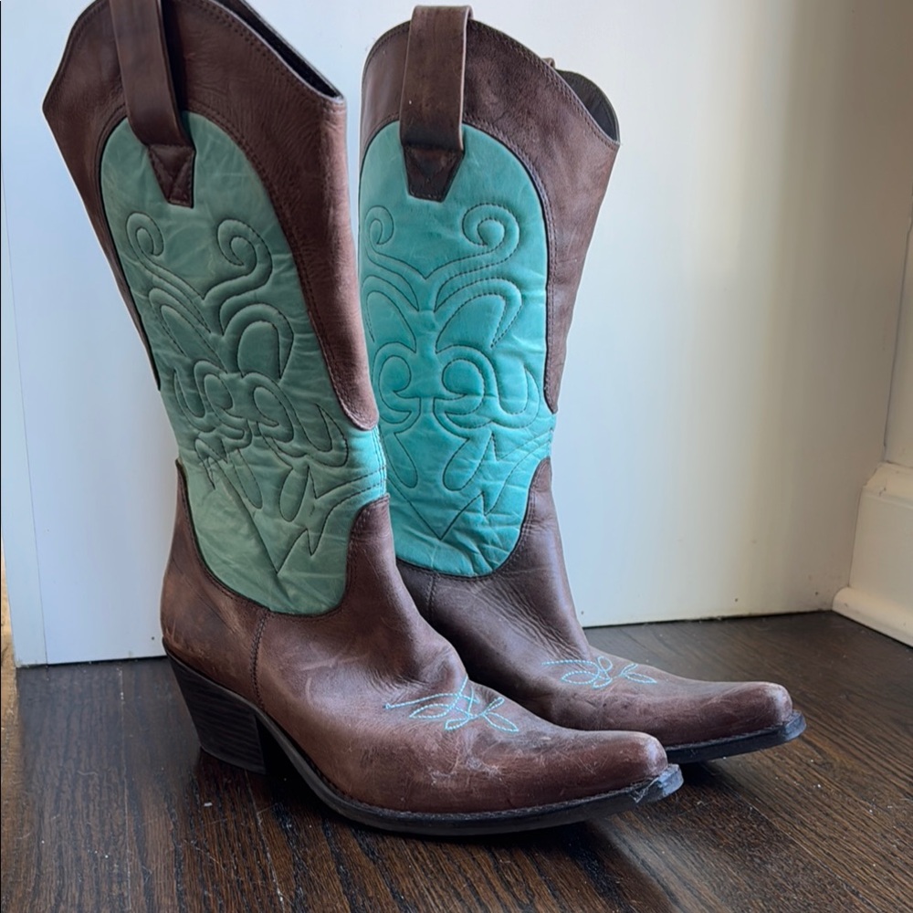 Brown and Turquoise Women's Cowboy Boots